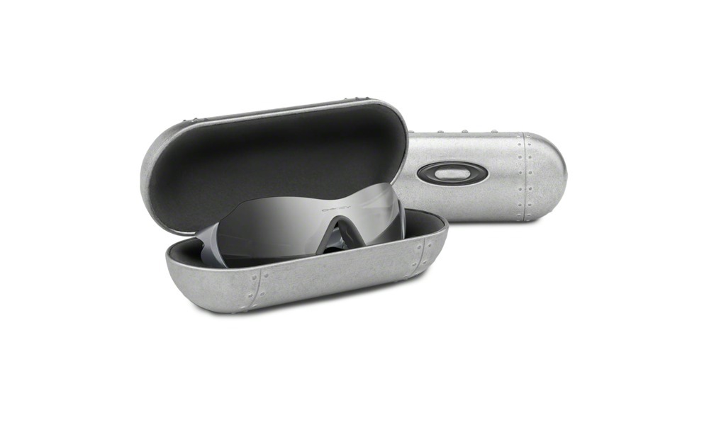 Oakley Metal Vault Case